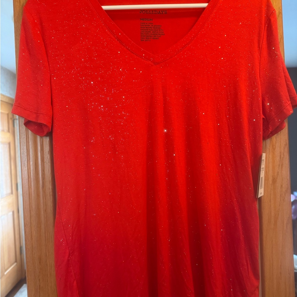 Red Short Sleeve Women's Tee